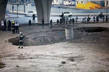 نشست زمین در مترو اصفهان حادثه آفرید