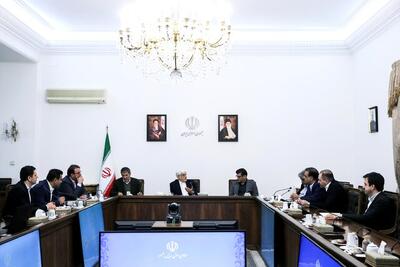 عارف: صنعت نساجی بار دیگر احیا شود - سایت خبری اقتصاد پویا