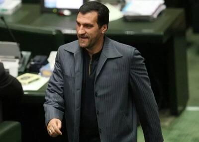 علی ادیانی‌راد از صندوق نفت عزل شد