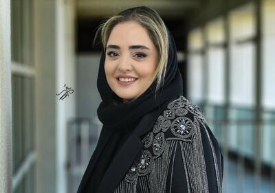 عکس خانوادگی نرگس محمدی در جشنواره فجر |  انصاف نیوز