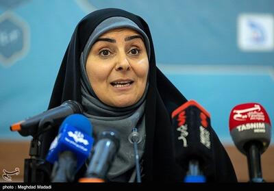 فرزانه صادق: طبق مصوبه قانونی تعیین نرخ بلیط هواپیما بر عهده دولت نیست