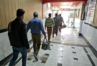 ۱۳۵۴ زندانی آزاد شدند؛ جزئیات عفو و تخفیف مجازات محکومان از سوی رهبر انقلاب