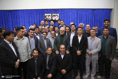 دیدار رئیس و جمعی از اعضای شورای عالی‌ استان‌ها با سید حسن خمینی