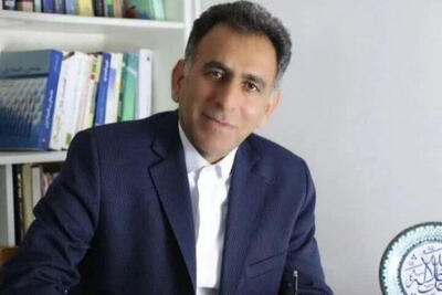 نماینده مجلس: اگر مجلس در راس امور است مجمع نباید با مصوبه واردات خودرو مخالفت می‌کرد؛ پای مافیای خودرو در میان است؟ - پایگاه خبری مدارا