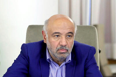 برای رفع موانع اقتصادی در کنار صنایع خواهیم بود