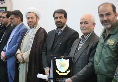 ارتش جلوه زیبایی از مردمی بودن را در انقلاب به نمایش گذاشت - تسنیم