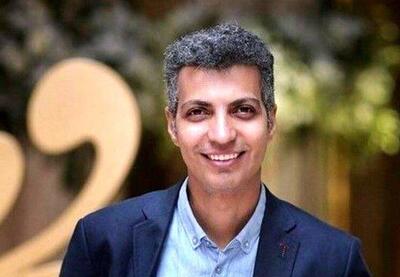 عکس یادگاری فردوسی‌پور با مهمانان پر طرفدارش
