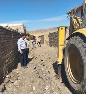 همکاری اهالی روستای ورس و بازگشایی یک معبر در جهت توسعه و آبادانی