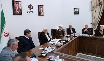 علامه بهابادی یزدی افتخار کویر و ایران است