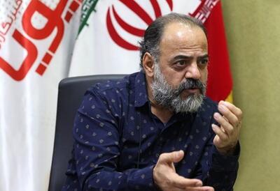 ببینید/ کارگردان گاندو: بنی صدر محبوب و عزیز بود؛ من بوسش کردم