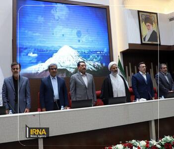 وزیر صمت: با تفویض اختیار به استانداران، منابع زیادی عاید طرحهای عمران و آبادانی می‌شود
