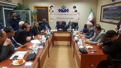 دیدار صمیمی رئیس رسانه ملی با نخبگان و هنرمندان شهرستان مهاباد/لزوم تداوم نقش‌آفرینی صداوسیما در پیگیری مطالبات مردمی