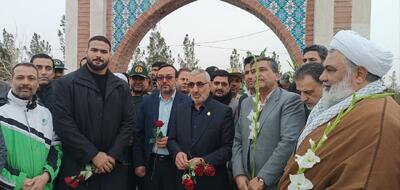 پهلوان کشتی ایران در زادگاهش تایباد مورد استقبال قرار گرفت