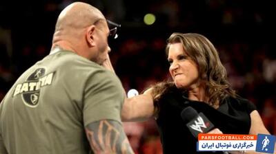 اخبار WWE | استفانی مکمن درباره سیلی‌‌های معروفش: پسرها گفتن باید محکم بزنی تا خوب به نظر برسه - پارس فوتبال