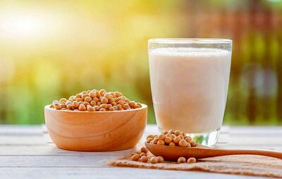 طرز تهیه نوشیدنی شیر سویا به روش خانگی