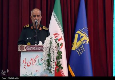 آمادگی دفاع از انقلاب در سپاه و بسیج موج می‌زند - تسنیم