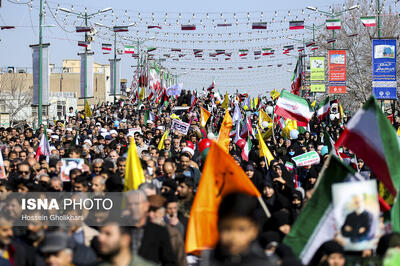 از آذین بندی ۱۱۶میدان پایتخت تا آماده سازی مسیرهای راهپیمایی