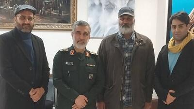 فرمانده هوافضای سپاه با عوامل برنامه «نوسان» دیدار کرد