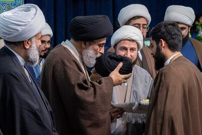 (تصاویر) عمامه گذاری طلاب در تهران
