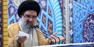 امام جمعه تهران: می‌خواهم ترامپ را استیضاح کنم | ترامپ گفته من را طوری معرفی کنید که همه بترسند؛ بگویید انگشت ما رو ماشه است
