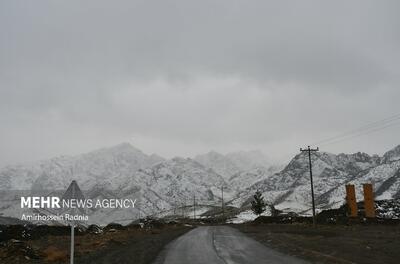 جاده‌ های ۱۸ استان کشور امروز برفی و بارانی است