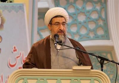 حافظان قرآن کریم به حفظ حدیث نیز بپردازند - تسنیم