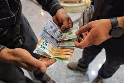 چرا بورس از دلار و طلا عقب ماند؟
