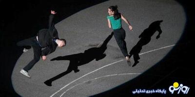 معرفی و نقد فیلم قلب های تپنده Beating Hearts 2024 : عاشقانه فاجعه بار! | روزنو