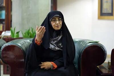 پیشنهاد یک فعال اصلاح‌طلب زن به پزشکیان: لایحه افزایش اختیارات رئیس‌جمهوری را به مجلس بفرستید
