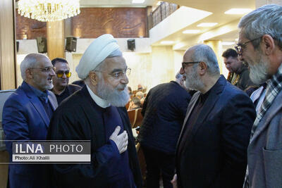 مراسم ترحیم مادر حسام الدین آشنا/ گزارش تصویری