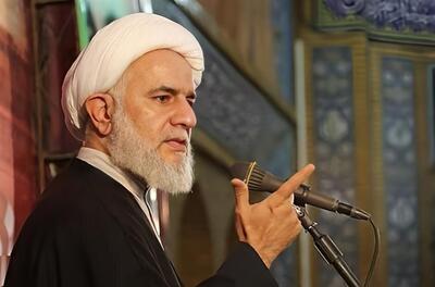 امام جمعه اهواز: جهان در آستانه تحولی عظیم است/ سازمان‌های اطلاعاتی جهان به اهمیت امام زمان پی برده‌اند