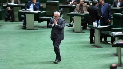 رمزگشایی از پیام پنهان خروج ظریف و همتی برای غرب! - آینه فردا