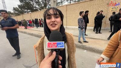 فیلم حرف های دختر یزدی طرفدار پرسپولیس؛ تیم شهرم هم گل بزند اما پرسپولیس ببرد - پارس فوتبال