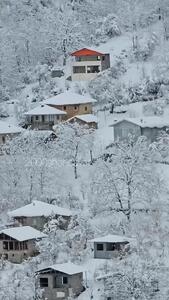 فیلم زیبایی‌های زمستانی در ییلاقات دوهزار شهسوار زیر برف