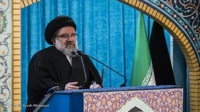 حجاب قانون الهی است و سیاست‌مداران باید آن را اجرا کنند/ همه دیدند که مذاکره با آمریکا یعنی تحقیر و ذلت
