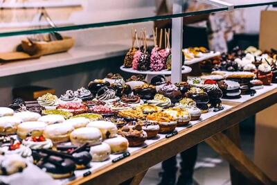 شیرینی نوروزی تلخ‌‎‎‌تر از همیشه / قیمت داغ شیرینی و شکلات