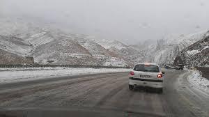 کاهش ۱۱ درصدی ترددها/مه گرفتگی در محورهای گردنه کولی کش، گردنه سه چاه