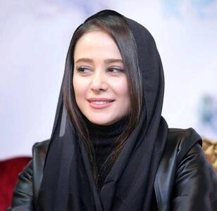 الناز حبیبی با این استایل و کلاه قرمز شبیه نوجوان‌ها شد
