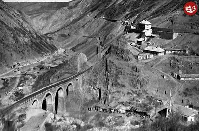 عکس/ نمایی حیرت انگیز از ۸۷ سال پیش پل راه آهن گدوک | اقتصاد24