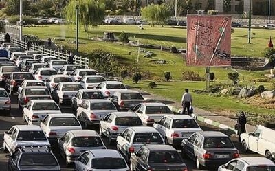 ترافیک در مسیرهای منتهی به بهشت زهرا تهران پرحجم است