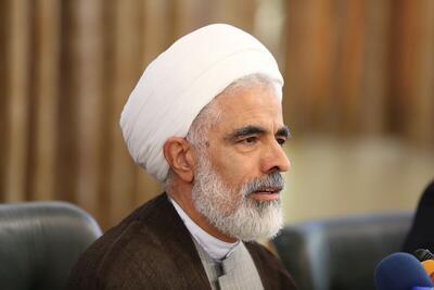 معاون حقوقی رئیس‌ جمهور: بخش‌هایی از قانون حجاب قابل اجرا نیست؛ اصلاحیه آن در حال تدوین است