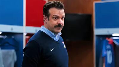 فصل چهارم سریال Ted Lasso با حضور جیسون سودیکیس ساخته می‌شود - گیمفا