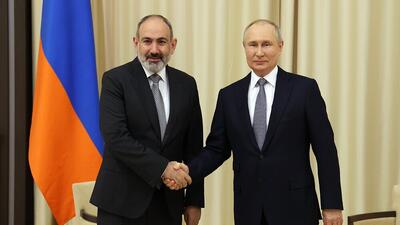 گفتگوی تلفنی ولادیمیر پوتین با نخست وزیر ارمنستان
