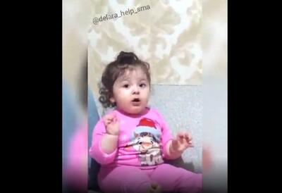 آواز شاد؛ دختربچه تپلی صورتی با آهنگ زده بارون مسعود صادقلو چه دلبری ای میکنه