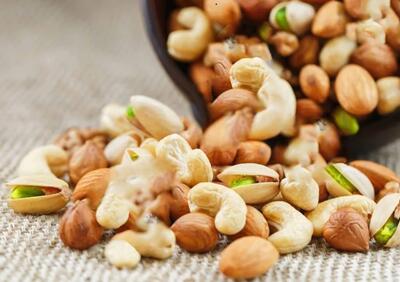 آجیل شب عید امسال ۲۰ تا ۲۵ درصد گران تر از پارسال