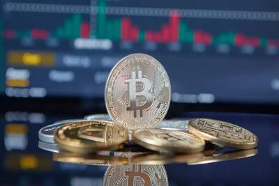 بیت کوین تا آخر فروردین سنگر ۹۵ هزار دلار را پس می‌گیرد؟ - تجارت‌نیوز