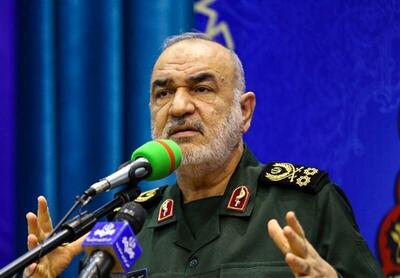 سرلشکر سلامی: هر تهدیدی عملی شود به شدیدترین حالت، کوبنده و ویرانگر پاسخ می‌دهیم - آینه فردا