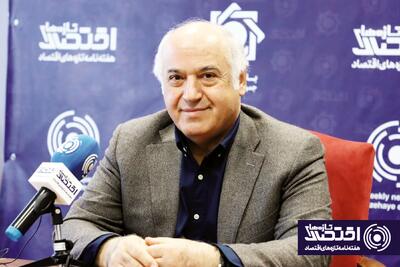 بانک مرکزی صرفا خزانه‌دار دولت است