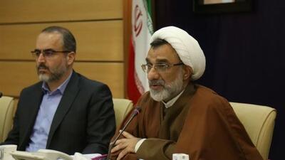دبیر شورای‌عالی انقلاب فرهنگی: گران‌بودن چادر و مانتوی مناسب مردم را به پوشش نامناسب سوق می‌دهد