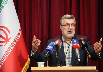 وزیر بهداشت: داروخانه‌هایی که داروهای بیماران خاص را تامین می‌کنند در ایام نوروز فعال هستند / کمبودهای دارویی در حال جبران است